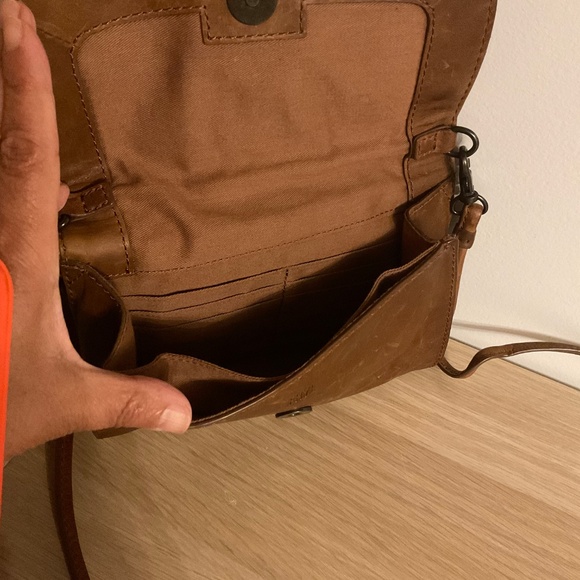 Frye small crossbody vintage brown - Picture 3 of 3